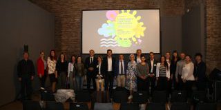 Slika-konfernecija-320×202