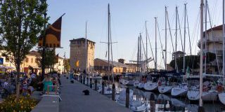 facebook_1641895015947_6886606832974336205-320×202